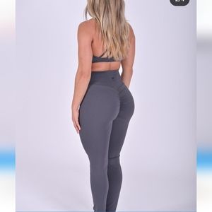 CLS Sportswear booty scrunch leggings